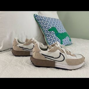 Nike Fontanka Waffle